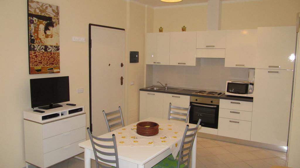 Lusso Accessibile E Servizi Lerici Bilik gambar