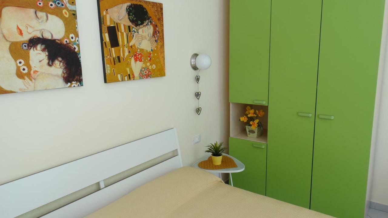 Lusso Accessibile E Servizi Lerici Luaran gambar